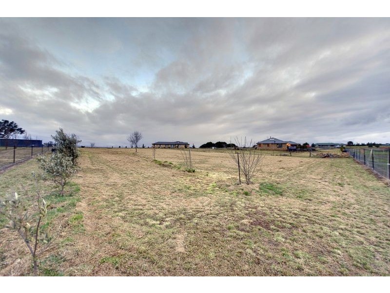 8 Pony Place, Murrumbateman NSW 2582