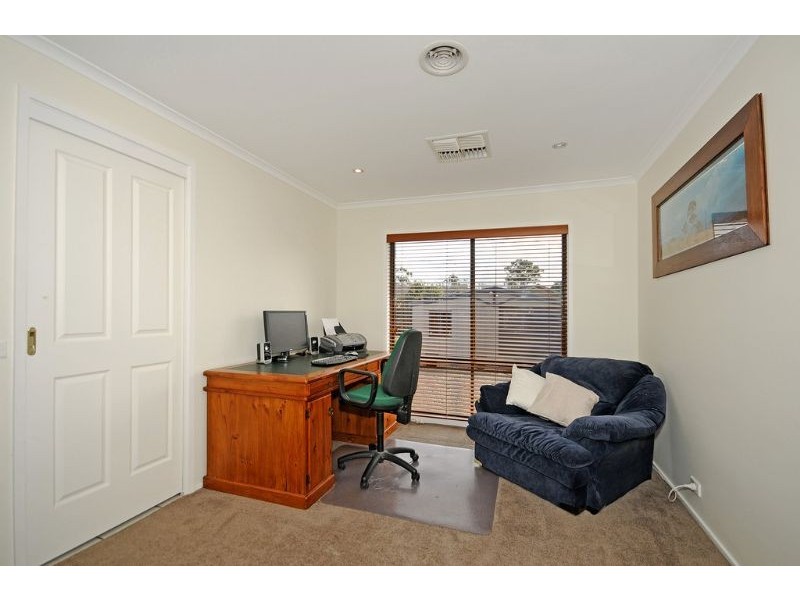 24 Burns Circuit, Mckellar ACT 2617