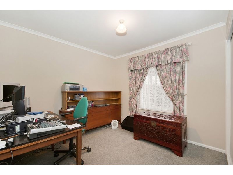 1 Westall Place, Dunlop ACT 2615