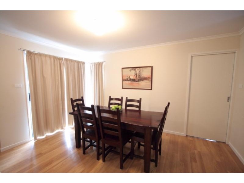 64 Bryan Hudson Street, Macgregor ACT 2615