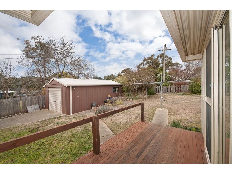 12 Clement Place, Macgregor ACT 2615