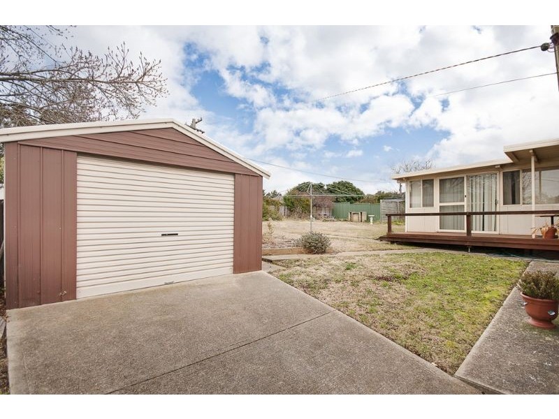 12 Clement Place, Macgregor ACT 2615