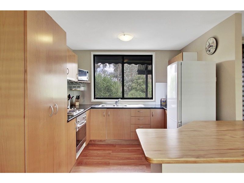 1 Aldcorn Place, Charnwood ACT 2615