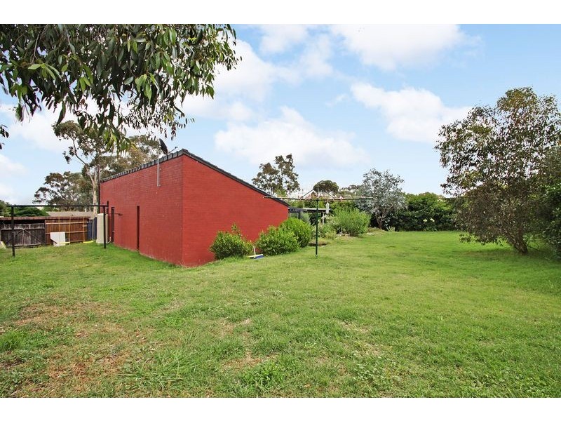 1 Aldcorn Place, Charnwood ACT 2615