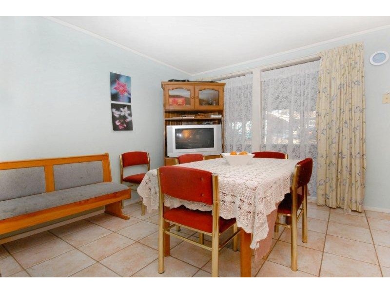 5 Gaggin Place, Macgregor ACT 2615