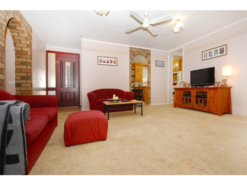 5 Gaggin Place, Macgregor ACT 2615