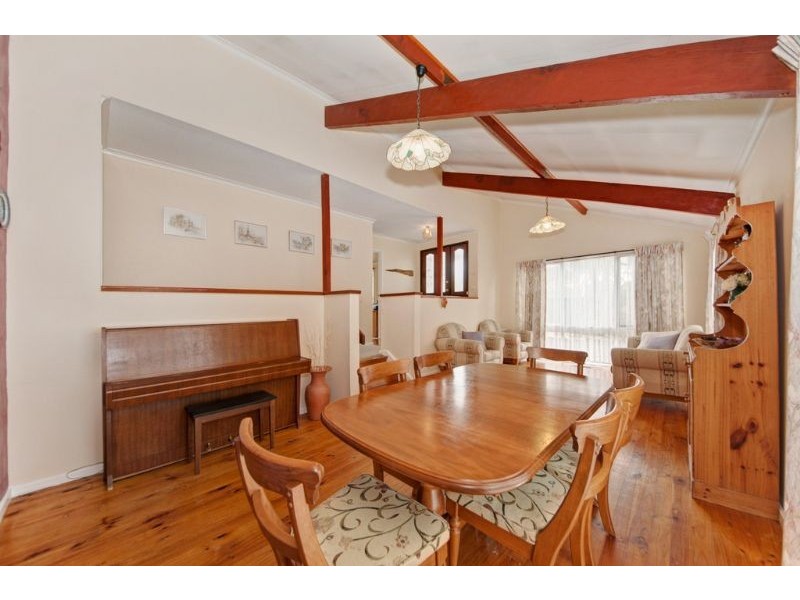 21 Hirschfeld Crescent, Macgregor ACT 2615