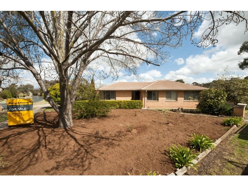 1 Garland Place, Spence ACT 2615