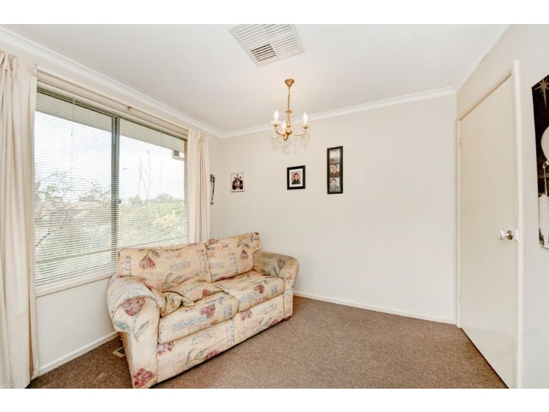 1 Garland Place, Spence ACT 2615