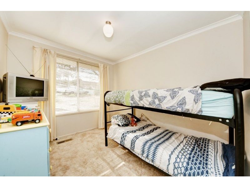 1 Garland Place, Spence ACT 2615