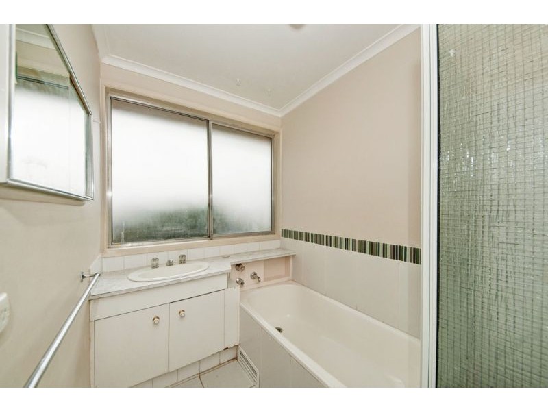 1 Garland Place, Spence ACT 2615