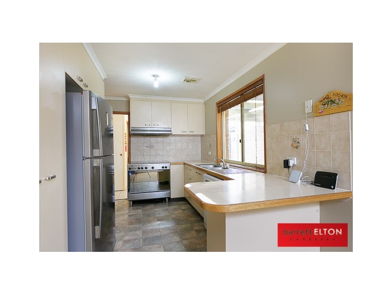 16 Painter Place, Palmerston ACT 2913