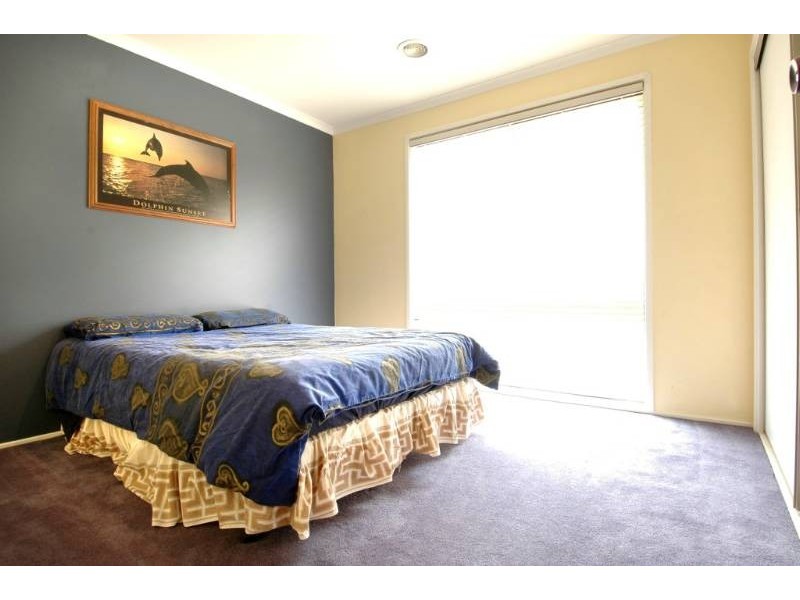 11 Mulvany Place, Latham ACT 2615