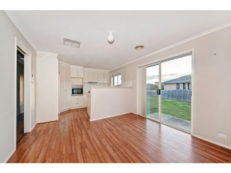 7 Leggo Place, Dunlop ACT 2615