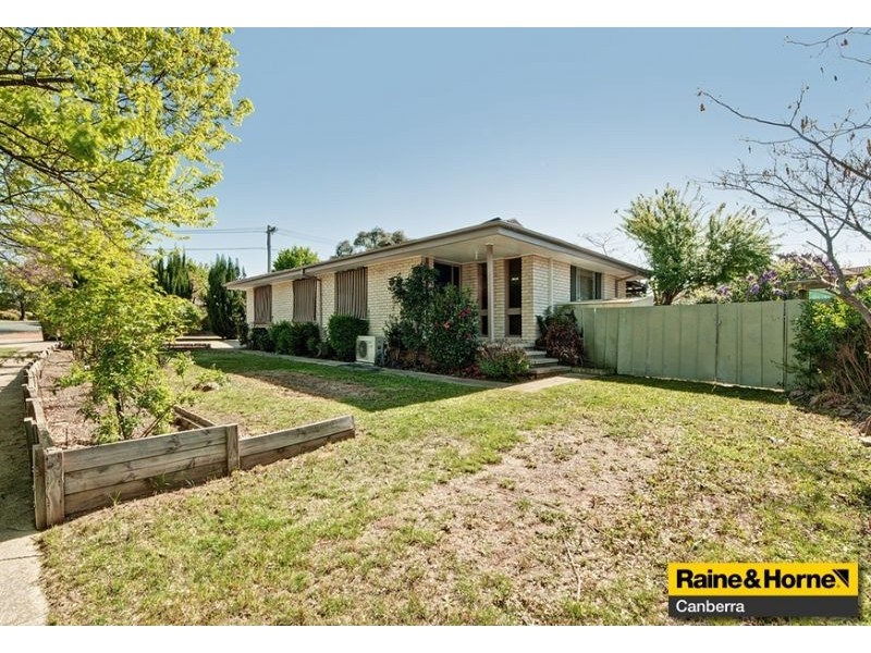 15 Canopus Crescent, Giralang ACT 2617