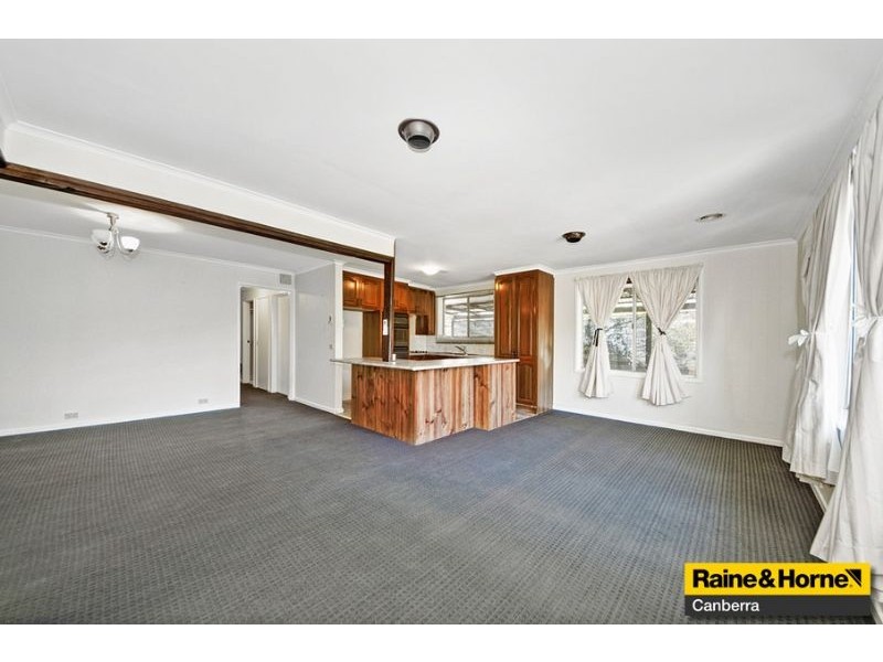 15 Canopus Crescent, Giralang ACT 2617