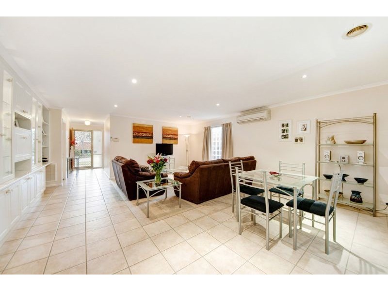 6/89 Britten Jones Drive, Holt ACT 2615