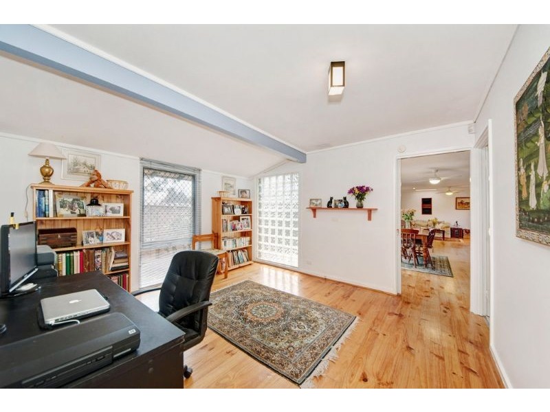 21 Chambers Street, Latham ACT 2615