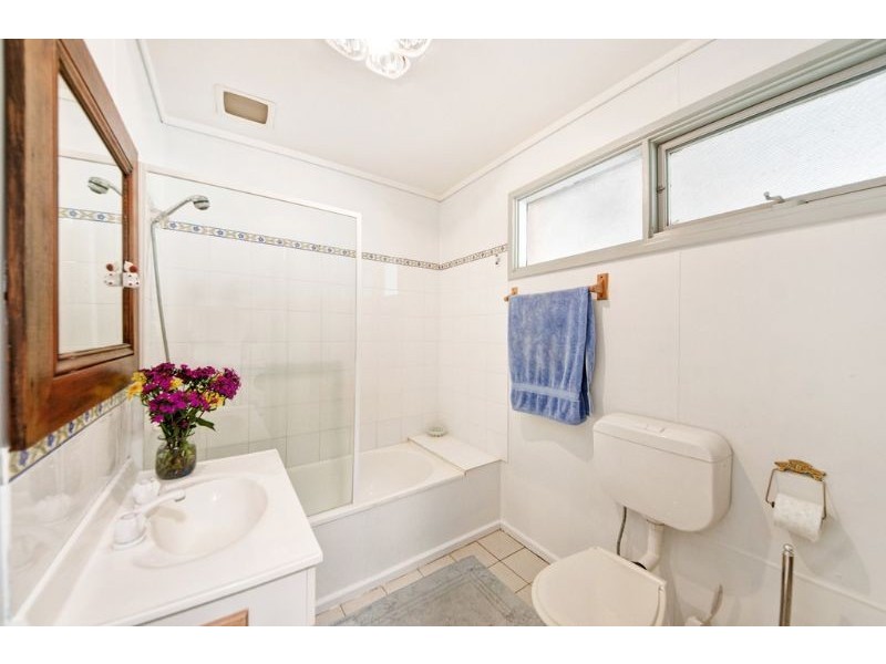 21 Chambers Street, Latham ACT 2615