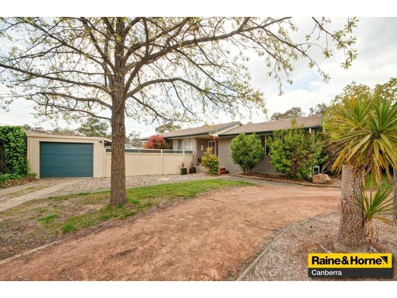 4 Bunton Place, Holt ACT 2615