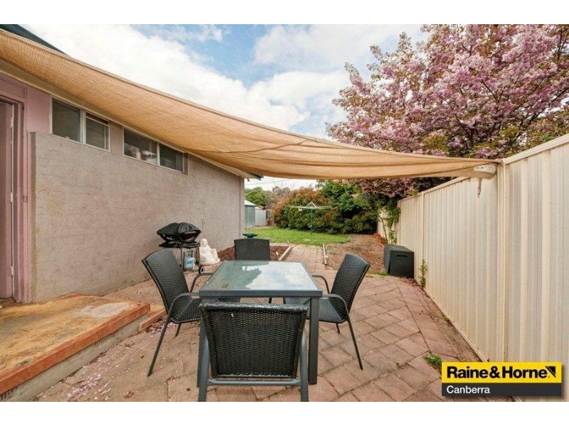 4 Bunton Place, Holt ACT 2615