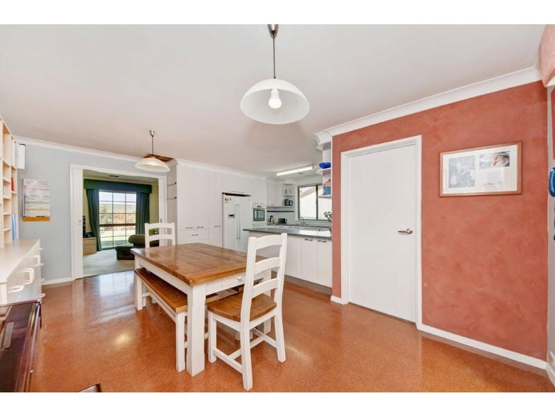10 Clubbe Crescent, Macgregor ACT 2615