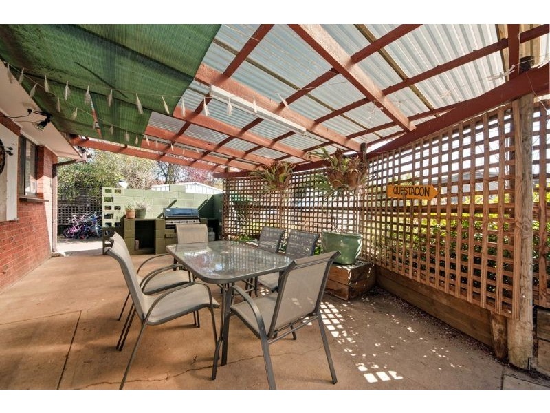 10 Clubbe Crescent, Macgregor ACT 2615