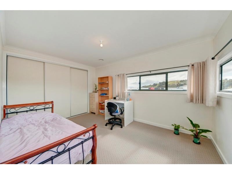 31 Dobikin Street, Crace ACT 2911