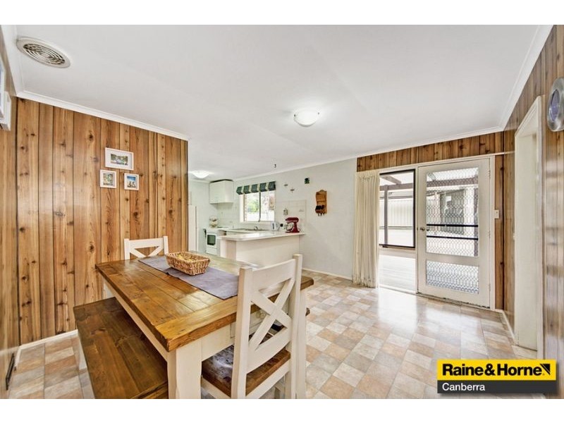 50 Solomon Crescent, Latham ACT 2615