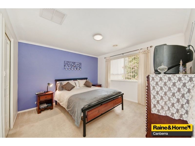 23 Bunduluk Crescent, Ngunnawal ACT 2913