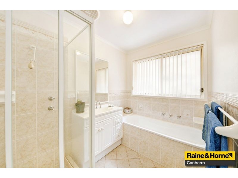 23 Bunduluk Crescent, Ngunnawal ACT 2913