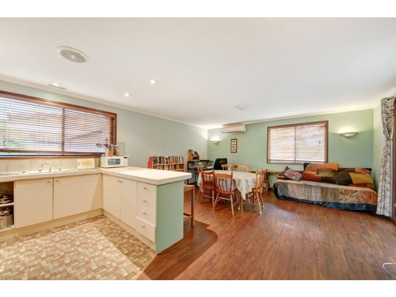 7 McArthur Place, Latham ACT 2615