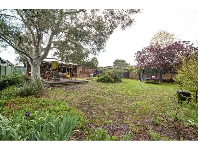 7 McArthur Place, Latham ACT 2615