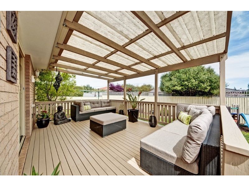 32 Goodhart Crescent, Dunlop ACT 2615