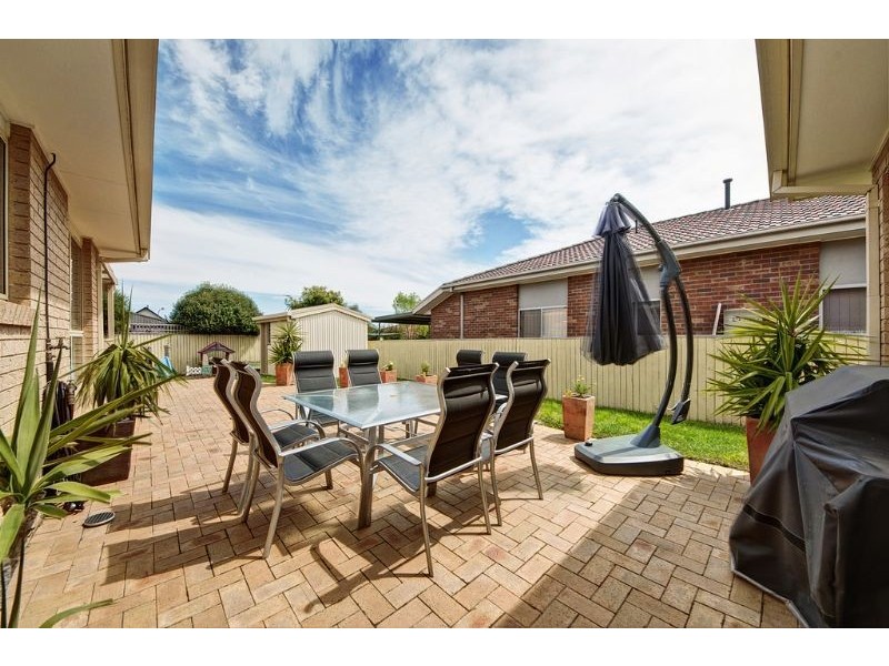 32 Goodhart Crescent, Dunlop ACT 2615