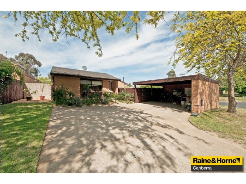 2 Rumker Place, Charnwood ACT 2615