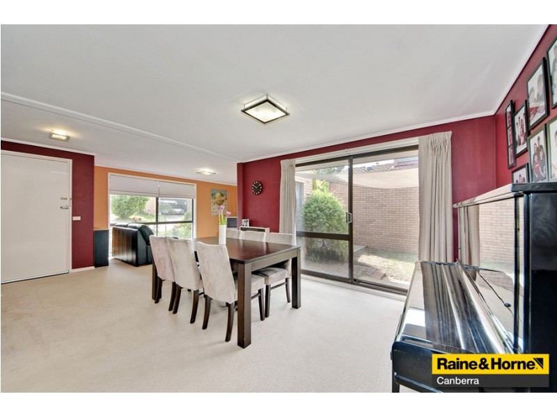 2 Rumker Place, Charnwood ACT 2615