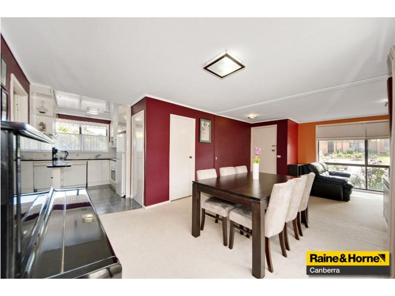 2 Rumker Place, Charnwood ACT 2615
