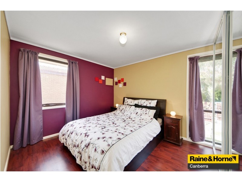 2 Rumker Place, Charnwood ACT 2615