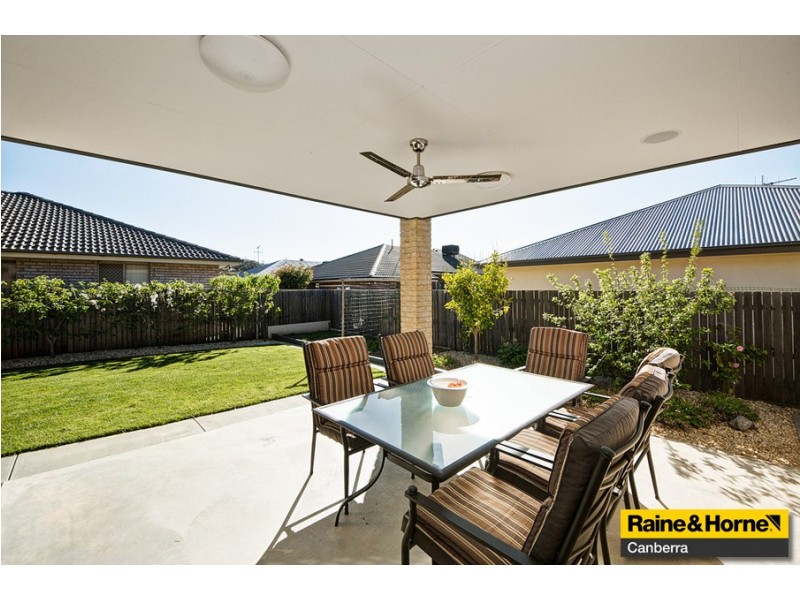 9 Cape York Street, Harrison ACT 2914