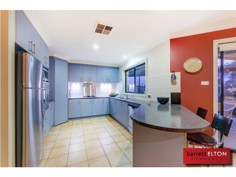 28 Counihan Court, Dunlop ACT 2615