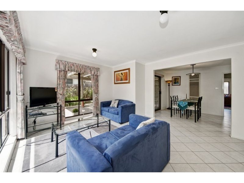 14 Watchorn Close, Holt ACT 2615