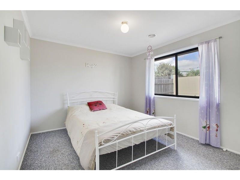 12 Lovely Close, Dunlop ACT 2615