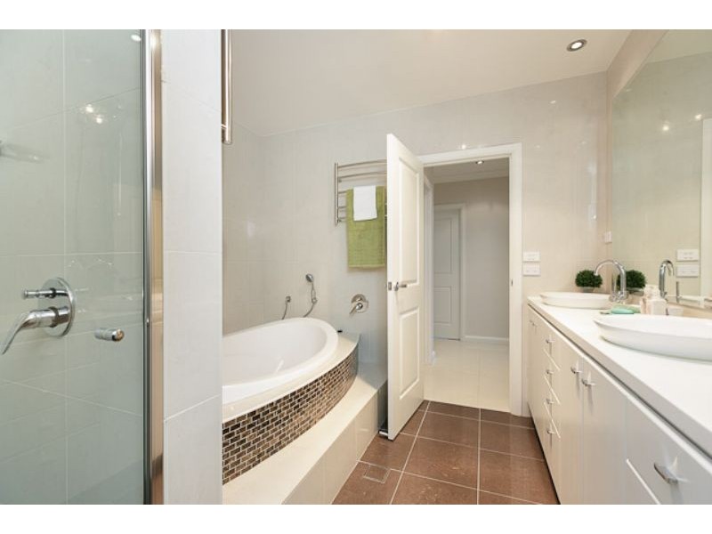 1 Mary Gillespie Avenue, Gungahlin ACT 2912