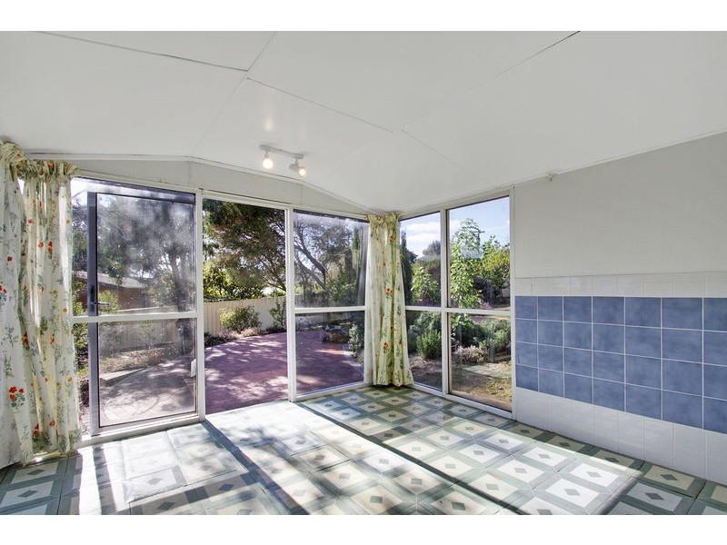 16 Somerville Street, Spence ACT 2615