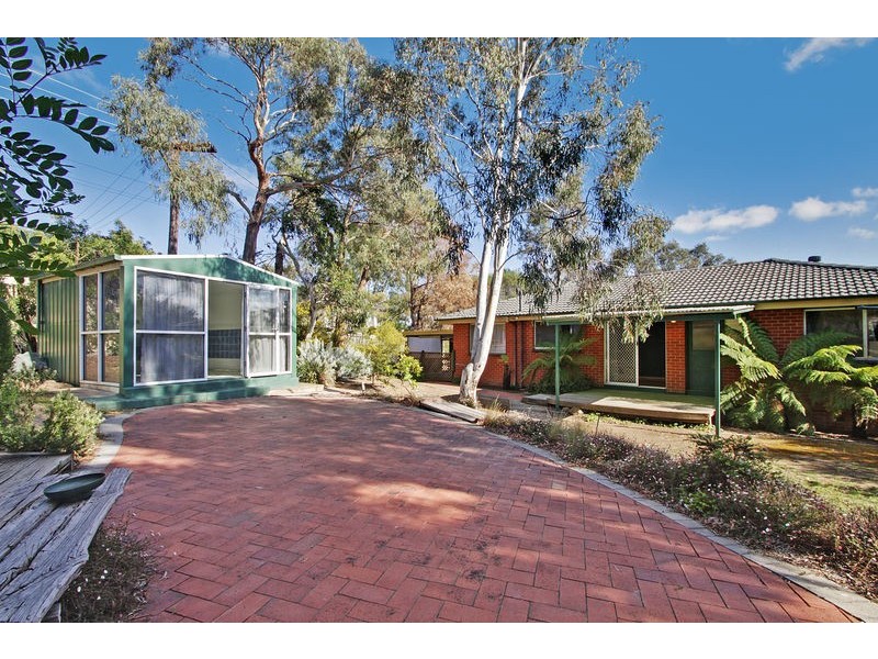 16 Somerville Street, Spence ACT 2615