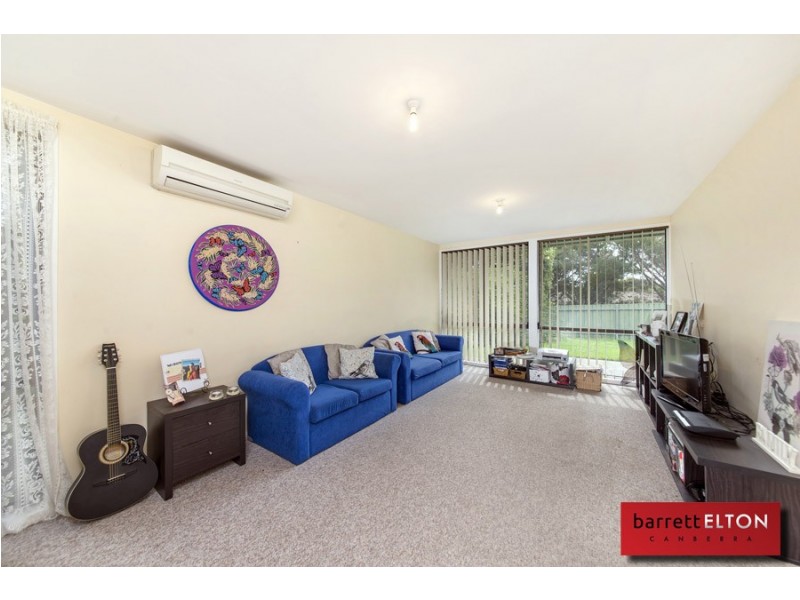 7 Waterfield Place, Charnwood ACT 2615