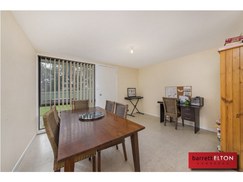 7 Waterfield Place, Charnwood ACT 2615