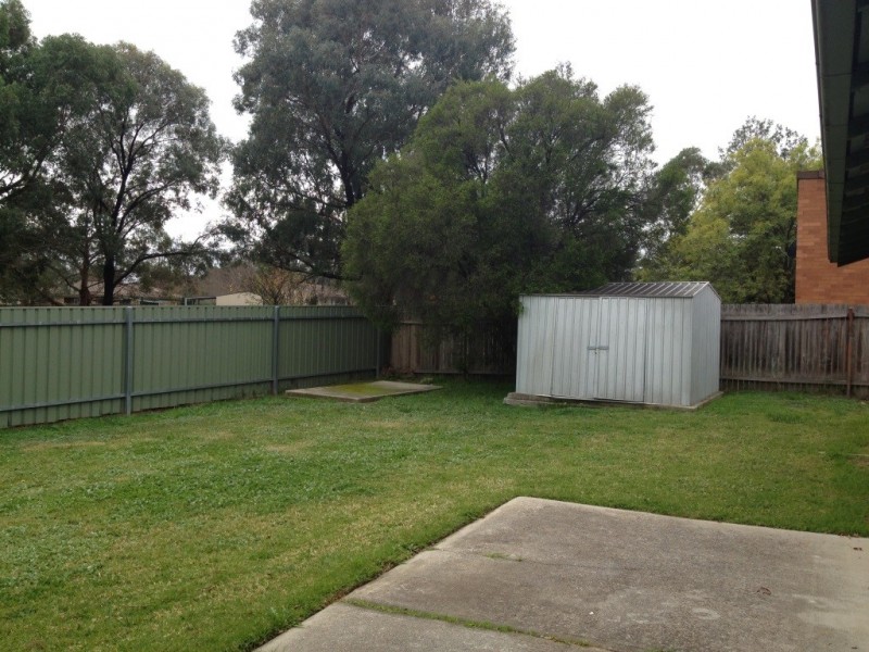 7 Waterfield Place, Charnwood ACT 2615