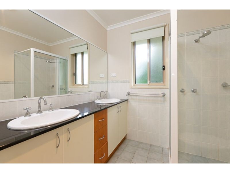 54 Shrivell Circuit, Dunlop ACT 2615